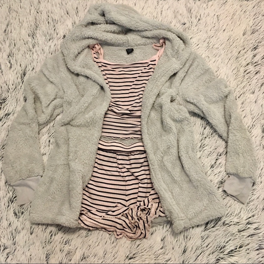 🦋 Soft Fuzzy Teddy Bear Lounge Sweater ✨